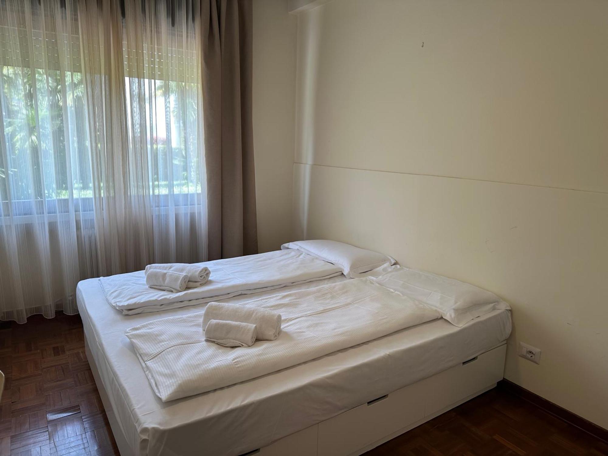 Residence Monica Riva del Garda Room photo